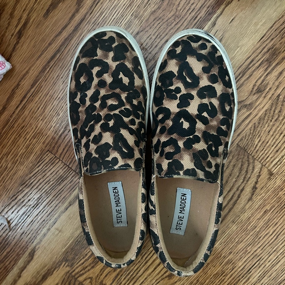 Steve Madden Leopard Print Shoes